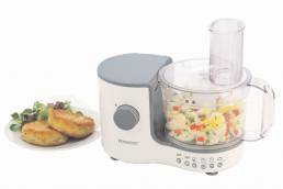 food processor with chopped ingredients
